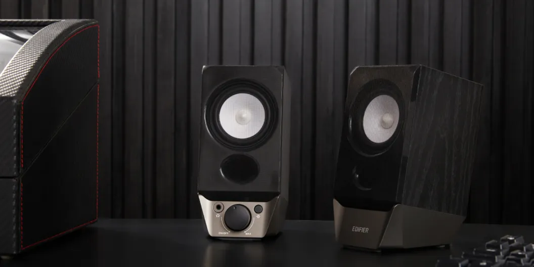 Multimedia Speaker R19BT Guide