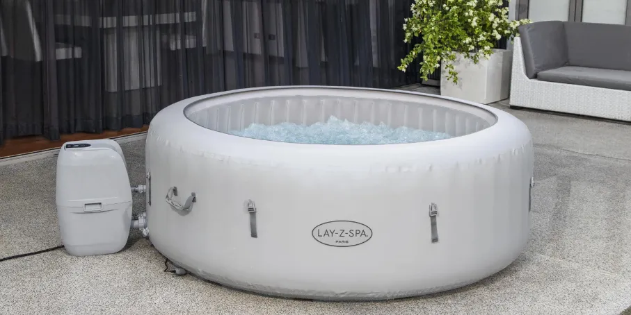 Lay-Z-Spa Hot Tub