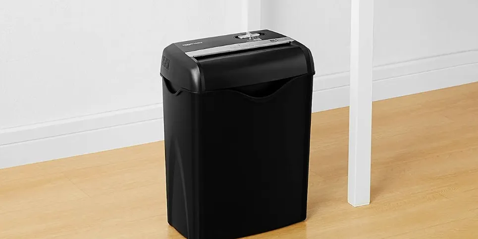 6-Sheet Cross Cut Paper & Card Shredder