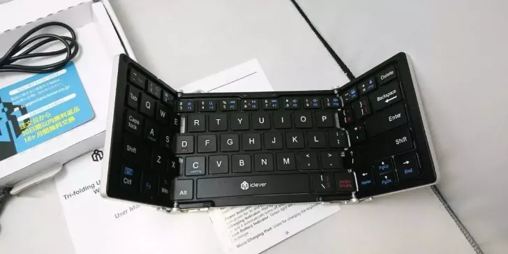 Tri-Folding Keyboard IC-BK03