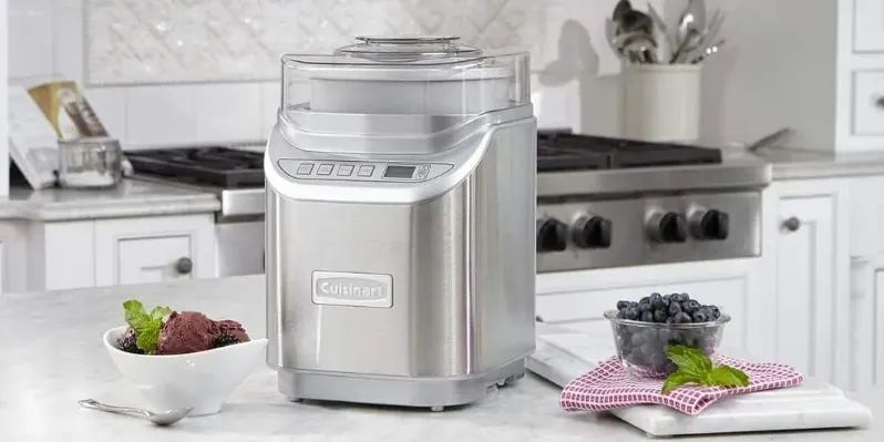 Frozen Yogurt & Ice Cream Maker ICE-70C