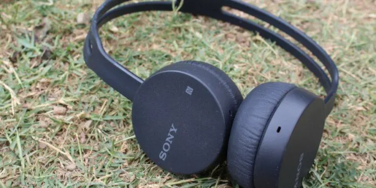 Stereo Headset WH-CH400