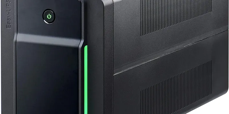 Schneider Electric Smart-UPS 230 VAC