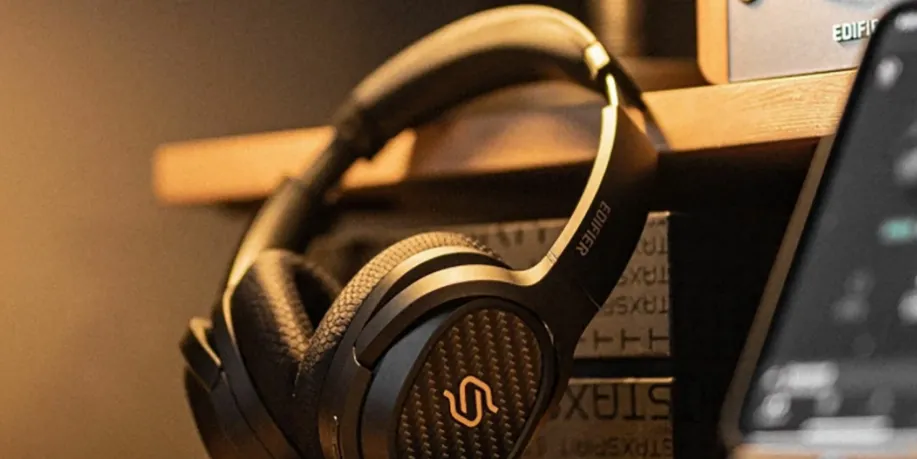Wireless Over-Ear Headphones S3