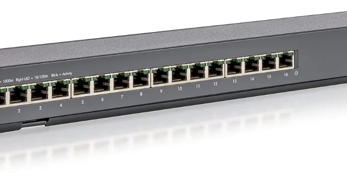 Gigabit Ethernet Plus Switch GSS116E
