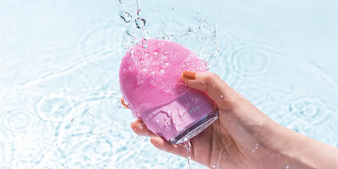 Luna 4 Mini Facial Cleansing Device