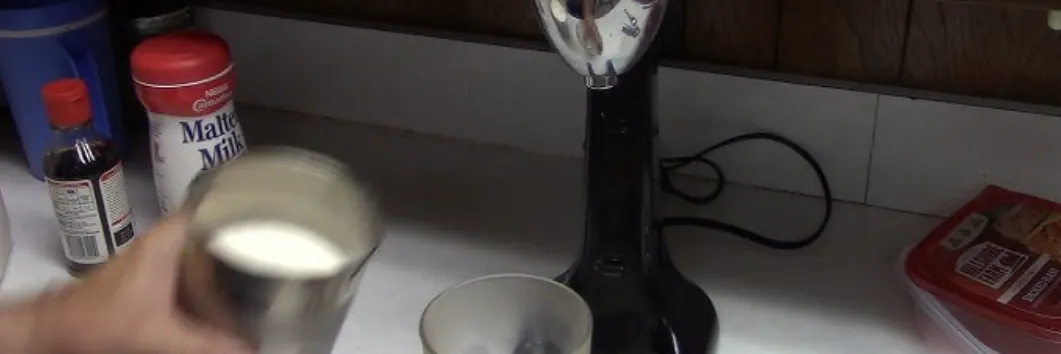 DrinkMaster: Hamilton Beach 727 Drink Mixer Usage Guide | Recipes