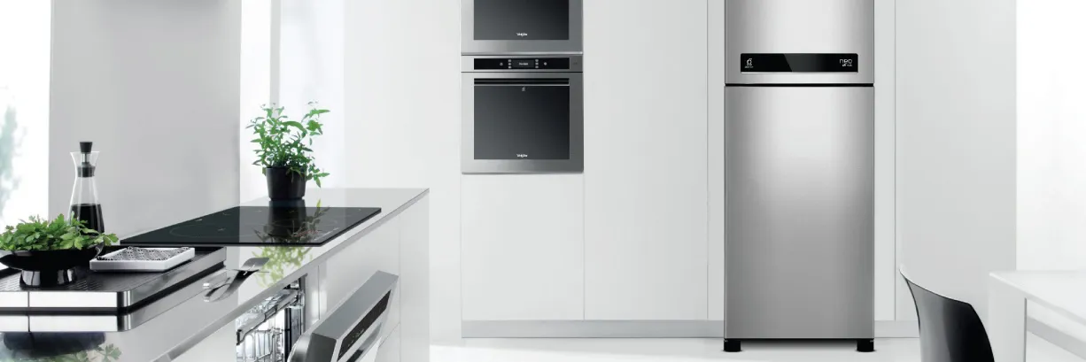 How to Use: Whirlpool Frost Free Refrigerators User Manual