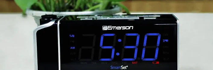 Emerson SmartSet Clock Radio ER100103 Guide