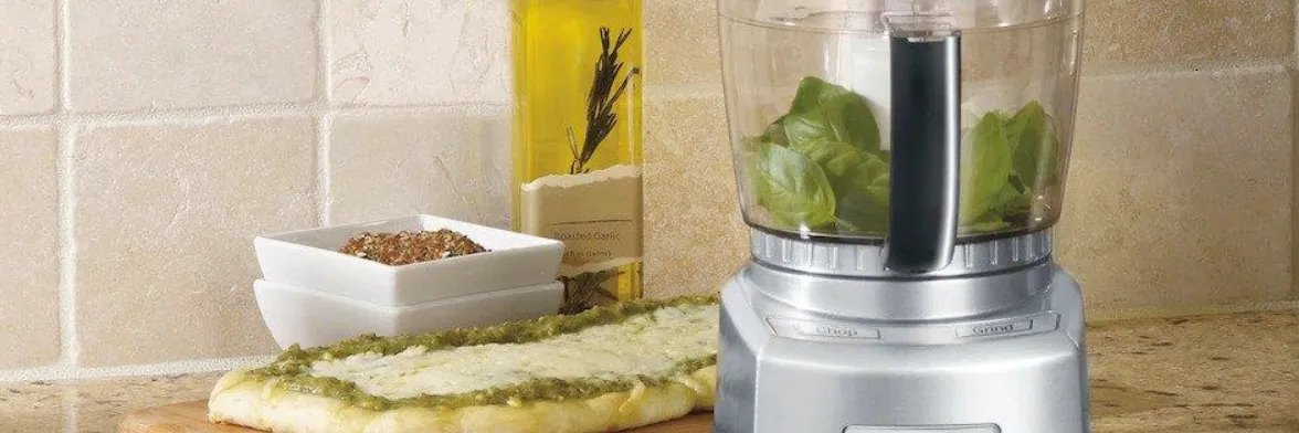 Cuisinart Elite Collection Chopper or Grinder CH-4 User Manual | Assembling