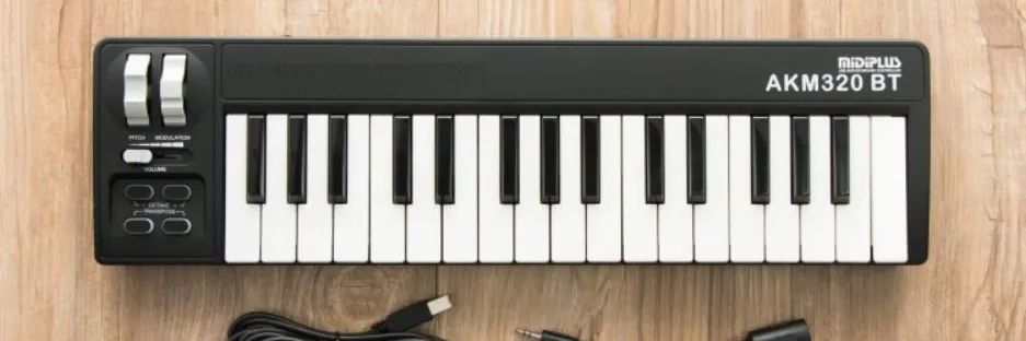 Midiplus 32-Key Keyboard AKM320 User Guide