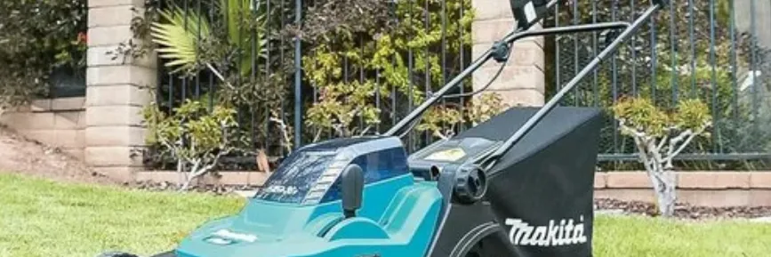 Makita Cordless Lawn Mower XML05 Instruction Manual