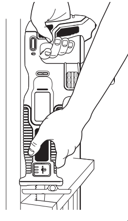 black_&_decker_reciprocating_saw_bdcr20-flush_cutting.png