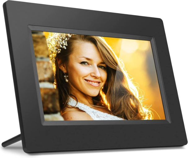 aluratek_digital_photo_frame.png