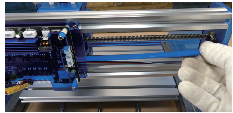 connecting_x-axis_limit_switches-genmitsu-_cnc-_laser_machine_3018-prover.png