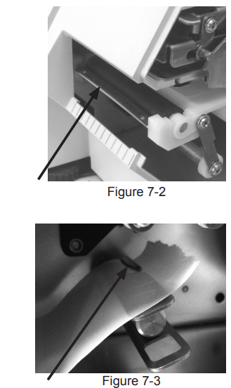 loading_roll_of_labels_globe_label_printing_scale_gsp30b.png