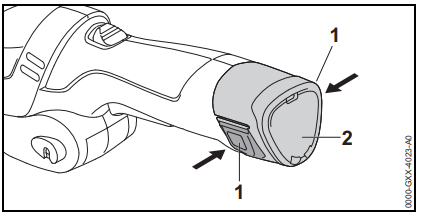 inserting_the_battery_of_stihl_garden_shears_hsa-25.png