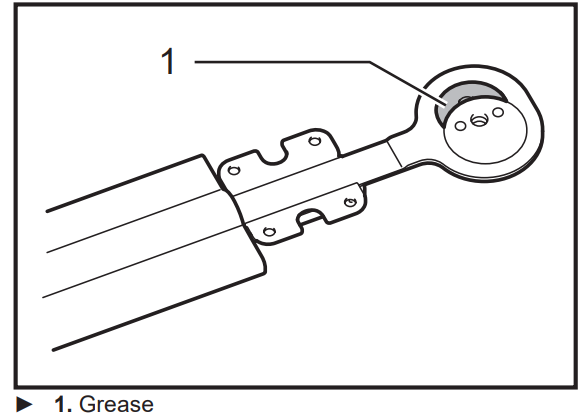 installing_the_shear_blade-makita-hedge-trimmer_xhu02.png