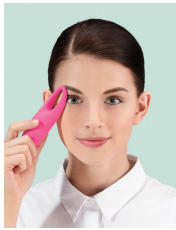 relax_foreo_iris_illuminating_eye_massager.png