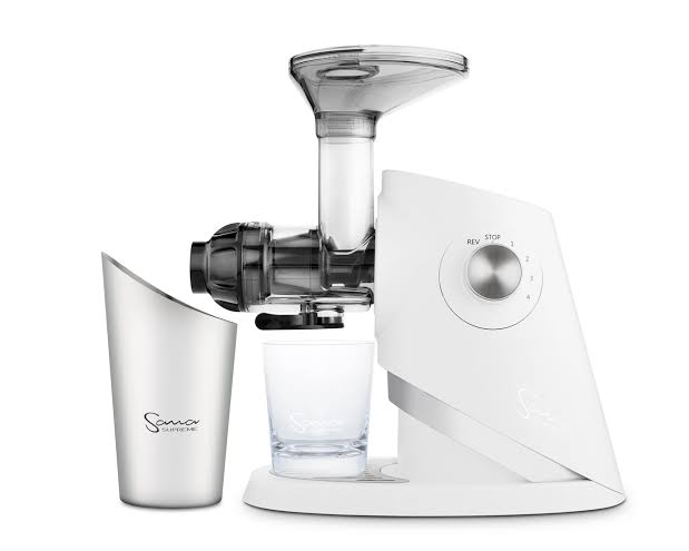 sana_supreme_727_juicer_machine.jpg