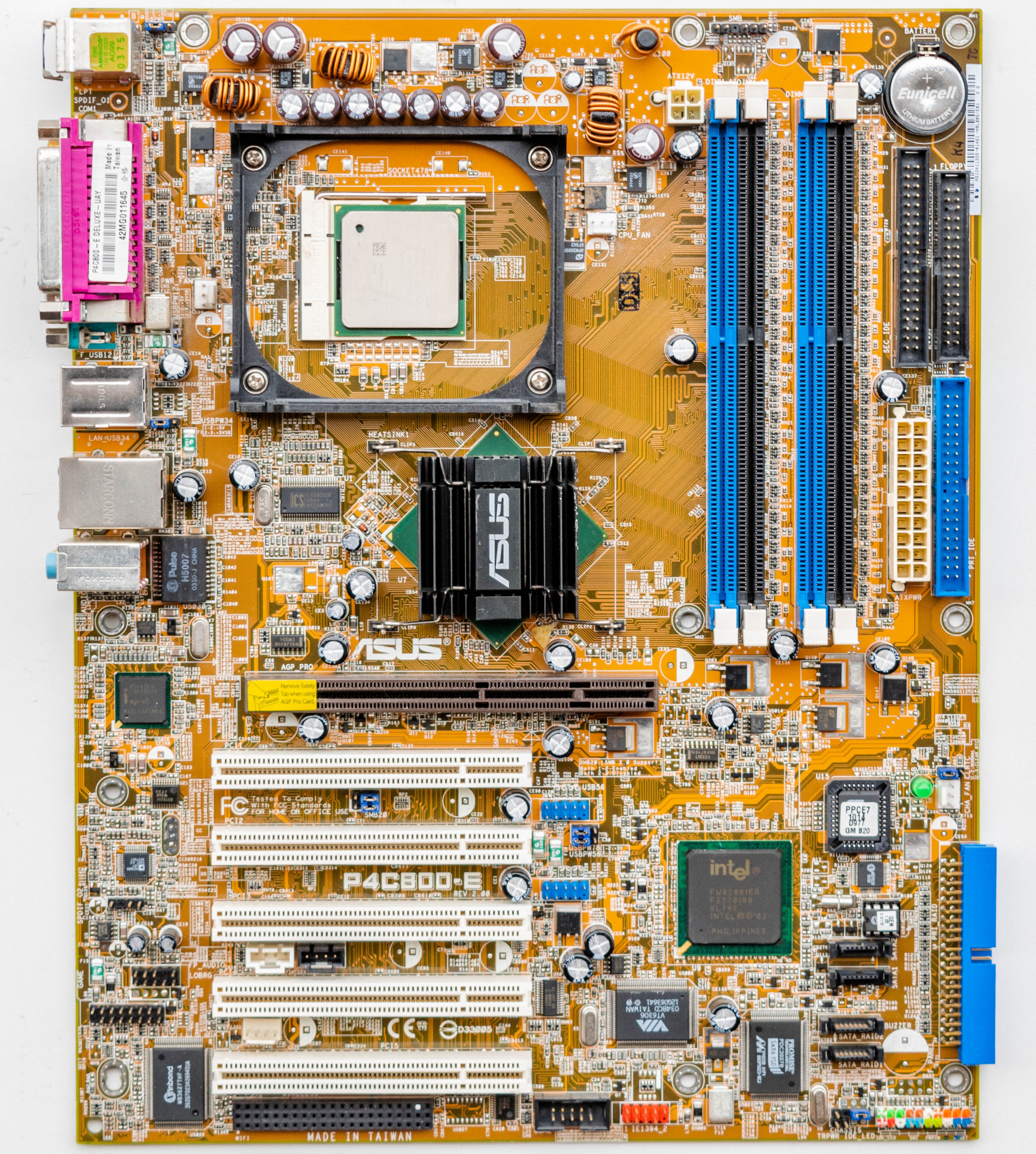 asus_p4c800-e_deluxe_computer_motherboard.jpg